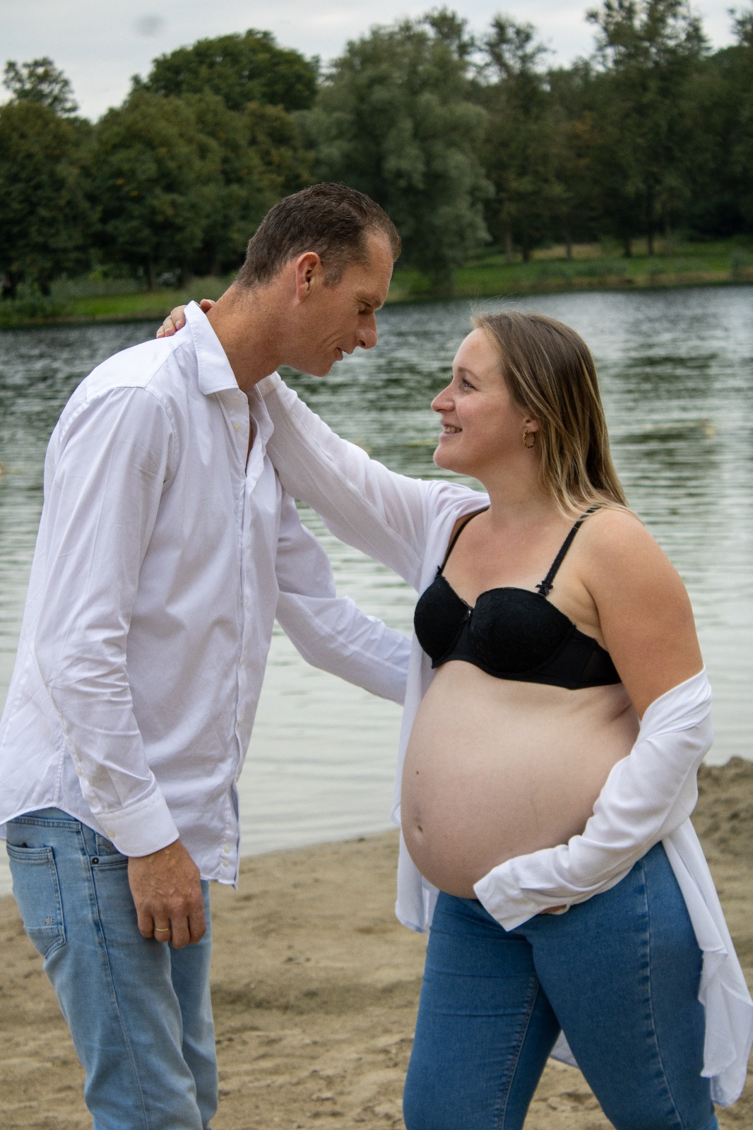 Samantha's zwangerschap - Afbeelding 2